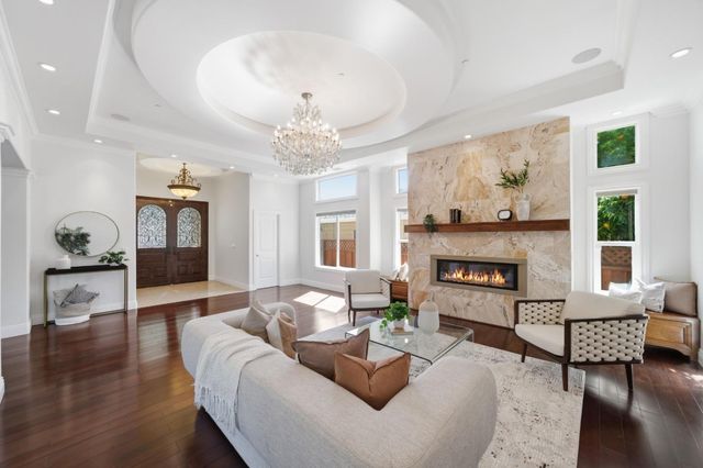 1481 W Hedding Street, San Jose, CA 95126