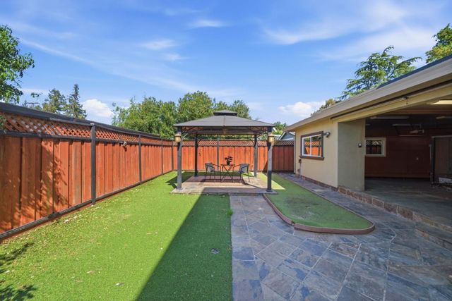 1481 W Hedding Street, San Jose, CA 95126