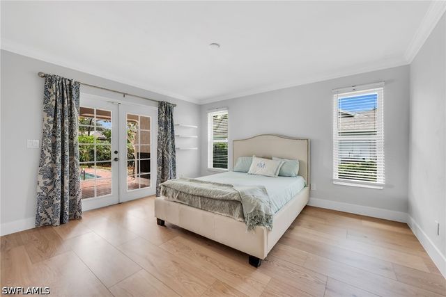 162 Westwood DR, Naples, FL 34110