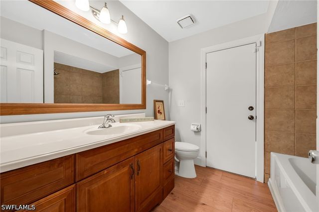 162 Westwood DR, Naples, FL 34110