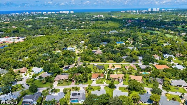 162 Westwood DR, Naples, FL 34110