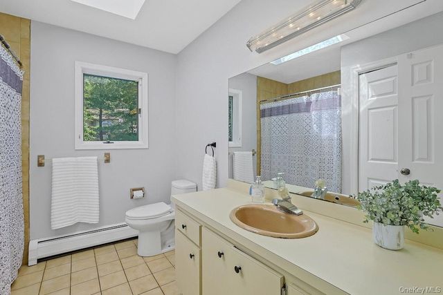 22 Peach Street, Nanuet, NY 10954
