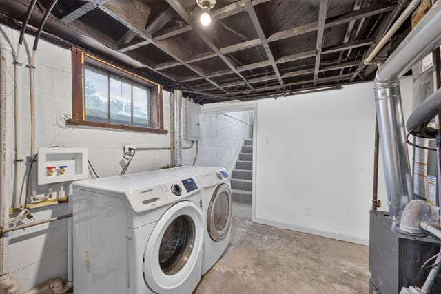 2806 AVENUE G, Council Bluffs, IA 51501