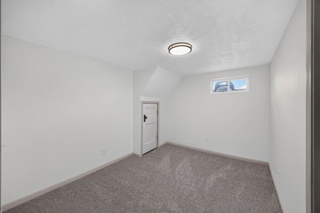2806 AVENUE G, Council Bluffs, IA 51501
