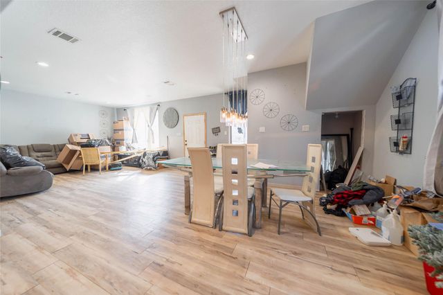 11 Seth Blvd, Cleveland, TX 77328