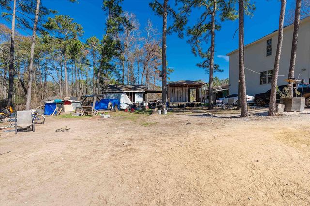 11 Seth Blvd, Cleveland, TX 77328