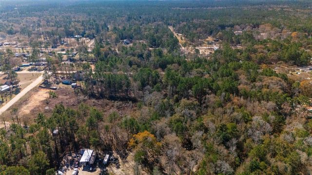 11 Seth Blvd, Cleveland, TX 77328