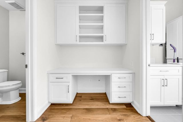 121 Fairchild Drive, Mountain View, CA 94043