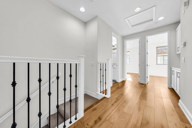 121 Fairchild Drive, Mountain View, CA 94043