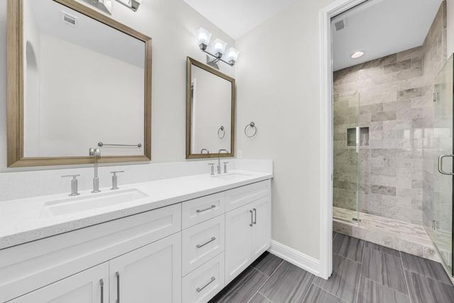 121 Fairchild Drive, Mountain View, CA 94043