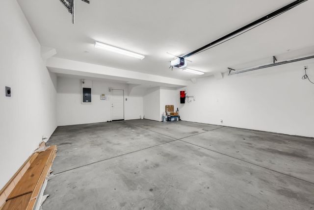 121 Fairchild Drive, Mountain View, CA 94043