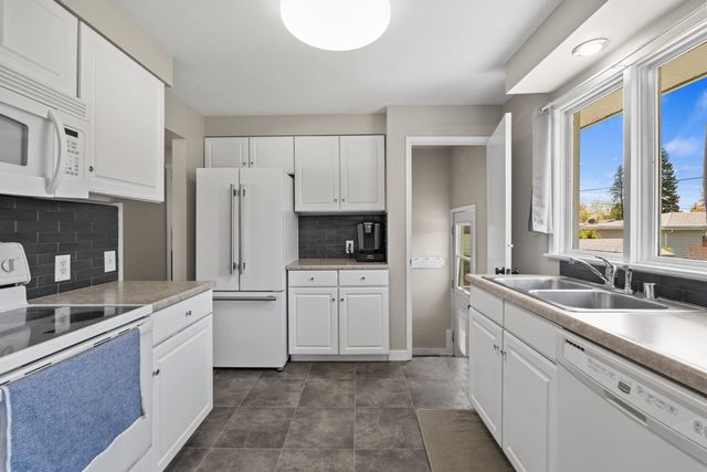 7525 N Excell Dr, Spokane, WA 99208