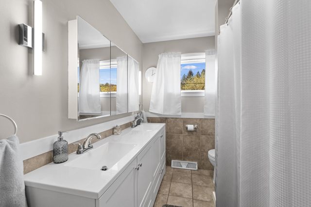 7525 N Excell Dr, Spokane, WA 99208