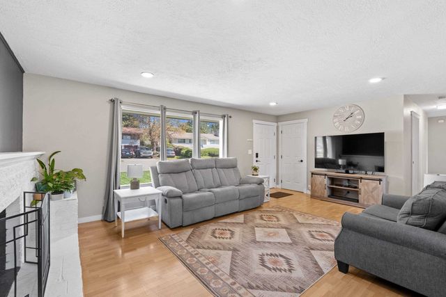 7525 N Excell Dr, Spokane, WA 99208