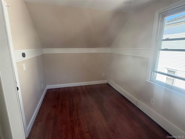 73 Willoughby Avenue, Hicksville, NY 11801