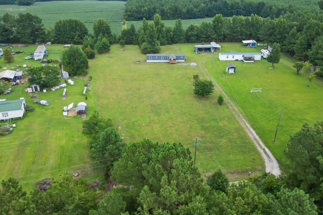 7009 Long Horne Ranch Dr., Loris, SC 29569