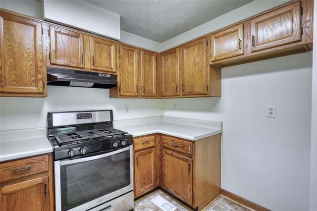 2660 Hewatt Road, Snellville, GA 30039
