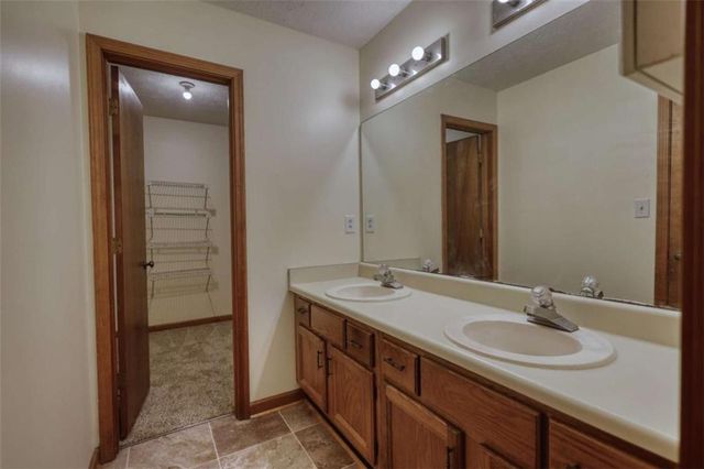 2660 Hewatt Road, Snellville, GA 30039