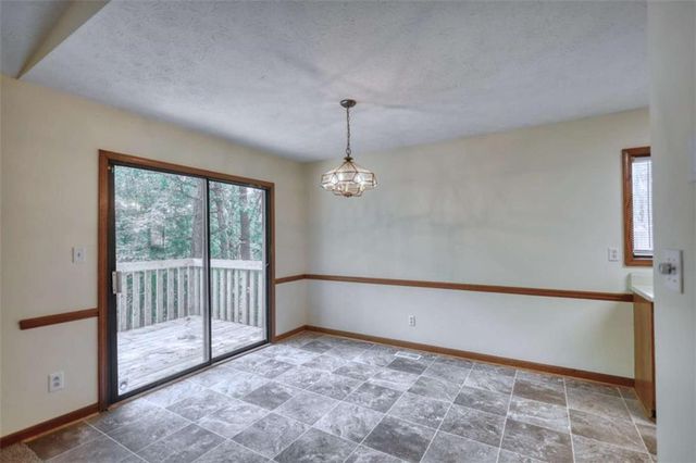 2660 Hewatt Road, Snellville, GA 30039