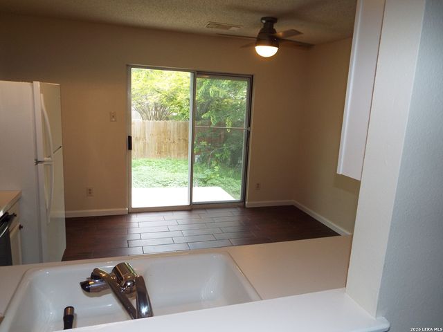13910 Villa Camino, San Antonio, TX 78233