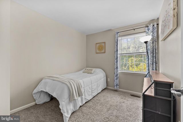 16260 TACONIC CIR, Dumfries, VA 22025