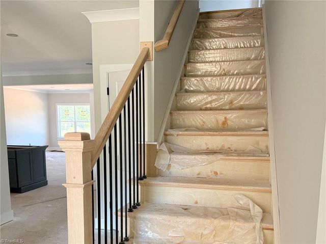 8305 Pyramid Drive, Summerfield, NC 27358