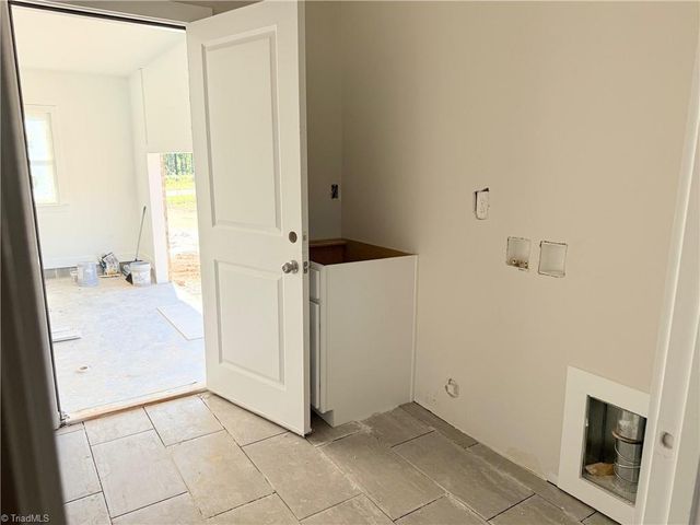 8305 Pyramid Drive, Summerfield, NC 27358