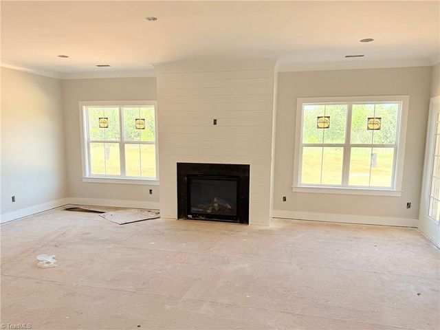 8305 Pyramid Drive, Summerfield, NC 27358