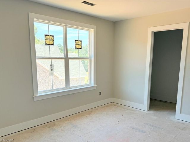 8305 Pyramid Drive, Summerfield, NC 27358