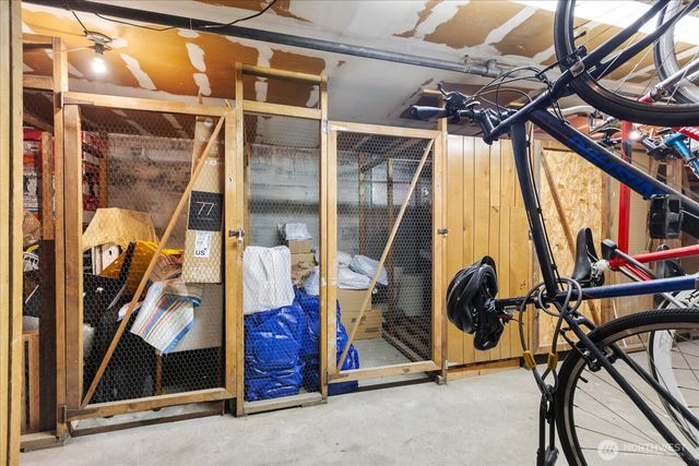 4912 Evanston Avenue N, Seattle, WA 98103