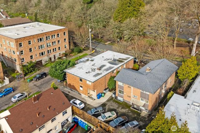 4912 Evanston Avenue N, Seattle, WA 98103