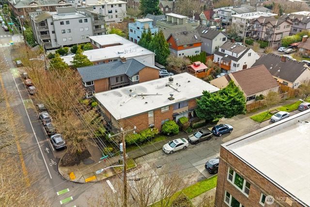 4912 Evanston Avenue N, Seattle, WA 98103