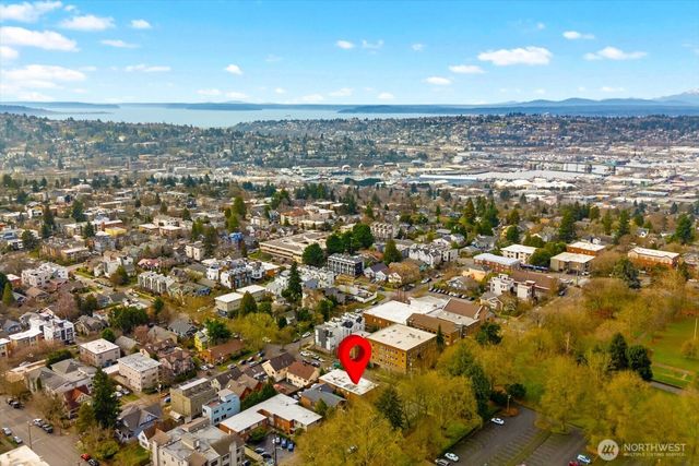 4912 Evanston Avenue N, Seattle, WA 98103