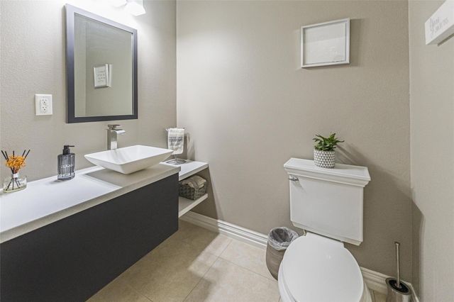 33519 Hillside Drive, Pinehurst, TX 77362