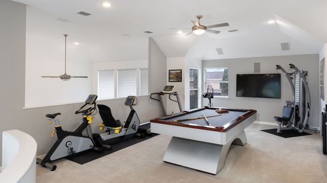 2231 Clearspring Drive N, Irving, TX 75063