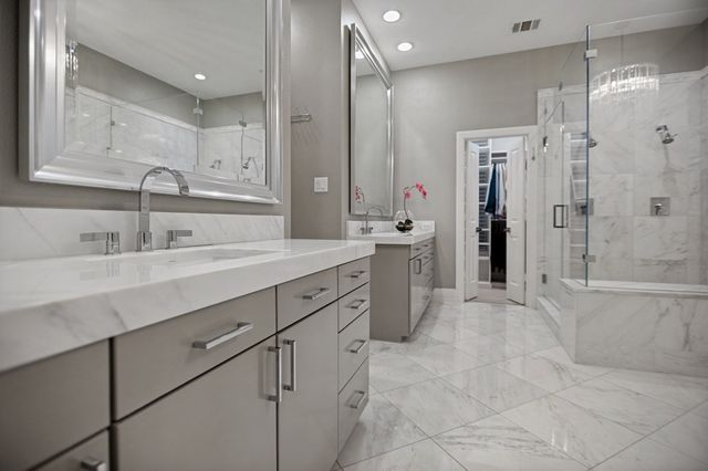 2231 Clearspring Drive N, Irving, TX 75063