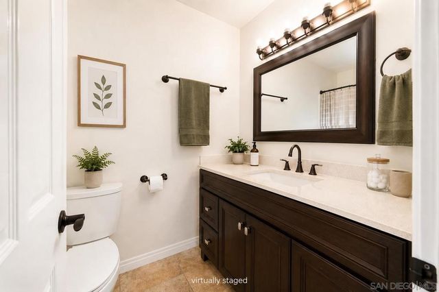 9444 Leticia Dr., Santee, CA 92071