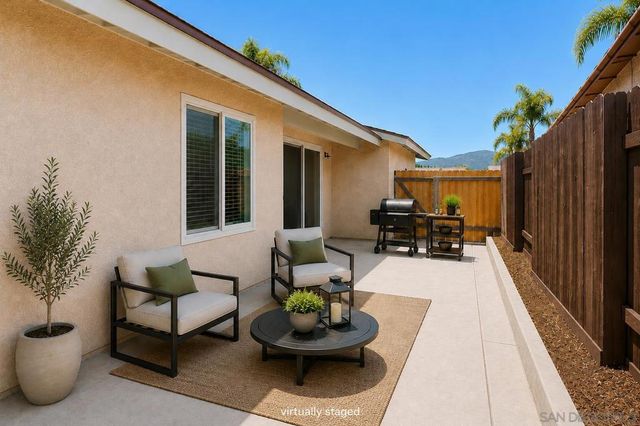 9444 Leticia Dr., Santee, CA 92071