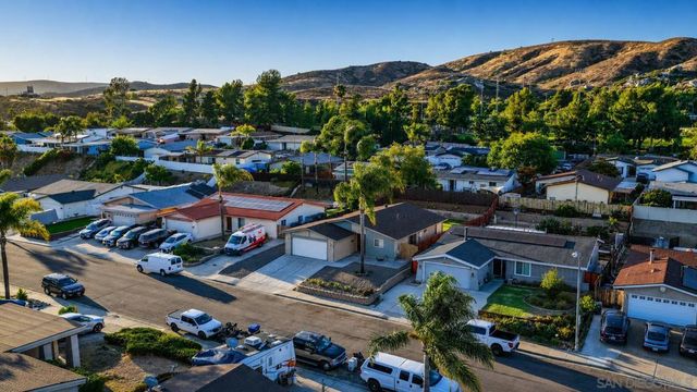 9444 Leticia Dr., Santee, CA 92071