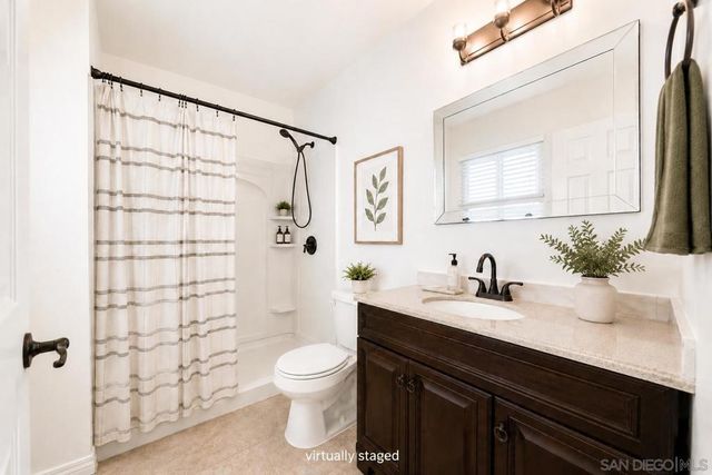 9444 Leticia Dr., Santee, CA 92071