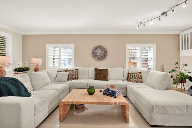 144 NE 32nd Ter, Homestead, FL 33033