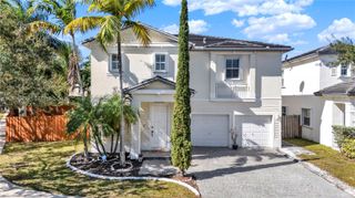 144 NE 32nd Ter, Homestead, FL 33033