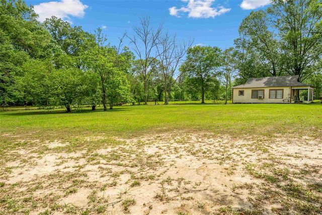 1068 Bill Phillips Road, Dequincy, LA 70633