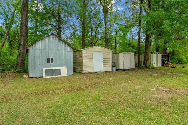 1068 Bill Phillips Road, Dequincy, LA 70633