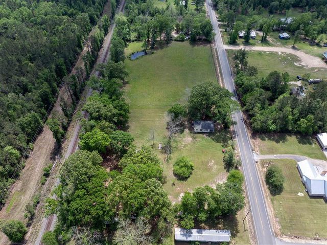 1068 Bill Phillips Road, Dequincy, LA 70633
