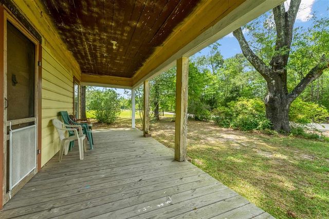 1068 Bill Phillips Road, Dequincy, LA 70633