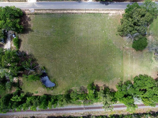 1068 Bill Phillips Road, Dequincy, LA 70633