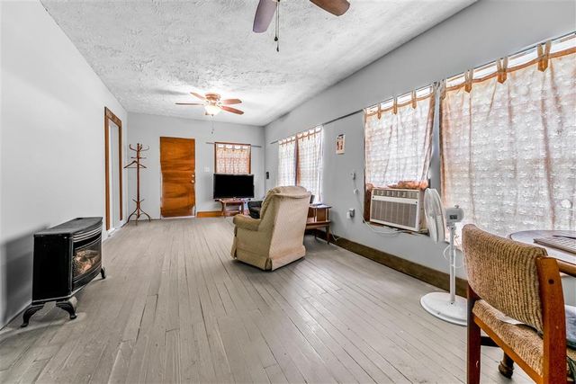 1068 Bill Phillips Road, Dequincy, LA 70633