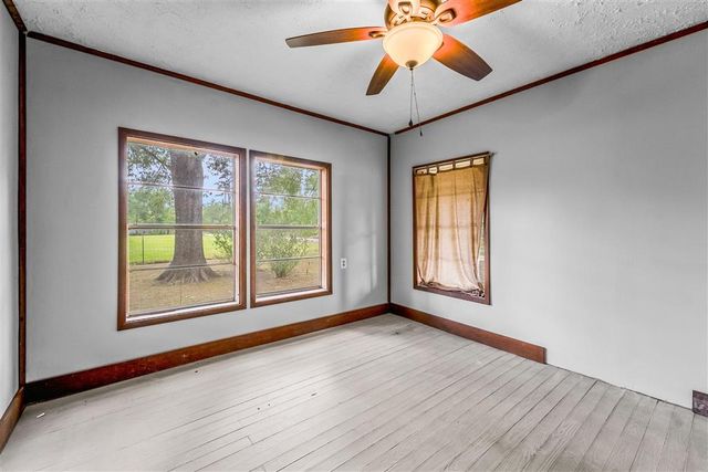 1068 Bill Phillips Road, Dequincy, LA 70633