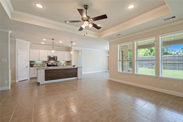 663 Tenuta Lane, League City, TX 77573